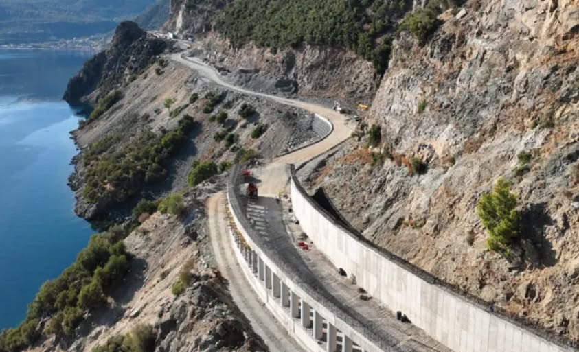 ΠΟΣΟ ΑΚΟΜΑ ΚΟΡΟΙΔΙΑ ΓΙΑ ΑΥΤΟ ΤΟΝ ΔΡΟΜΟ ΛΙΜΝΗ – ΛΟΥΤΡΑ